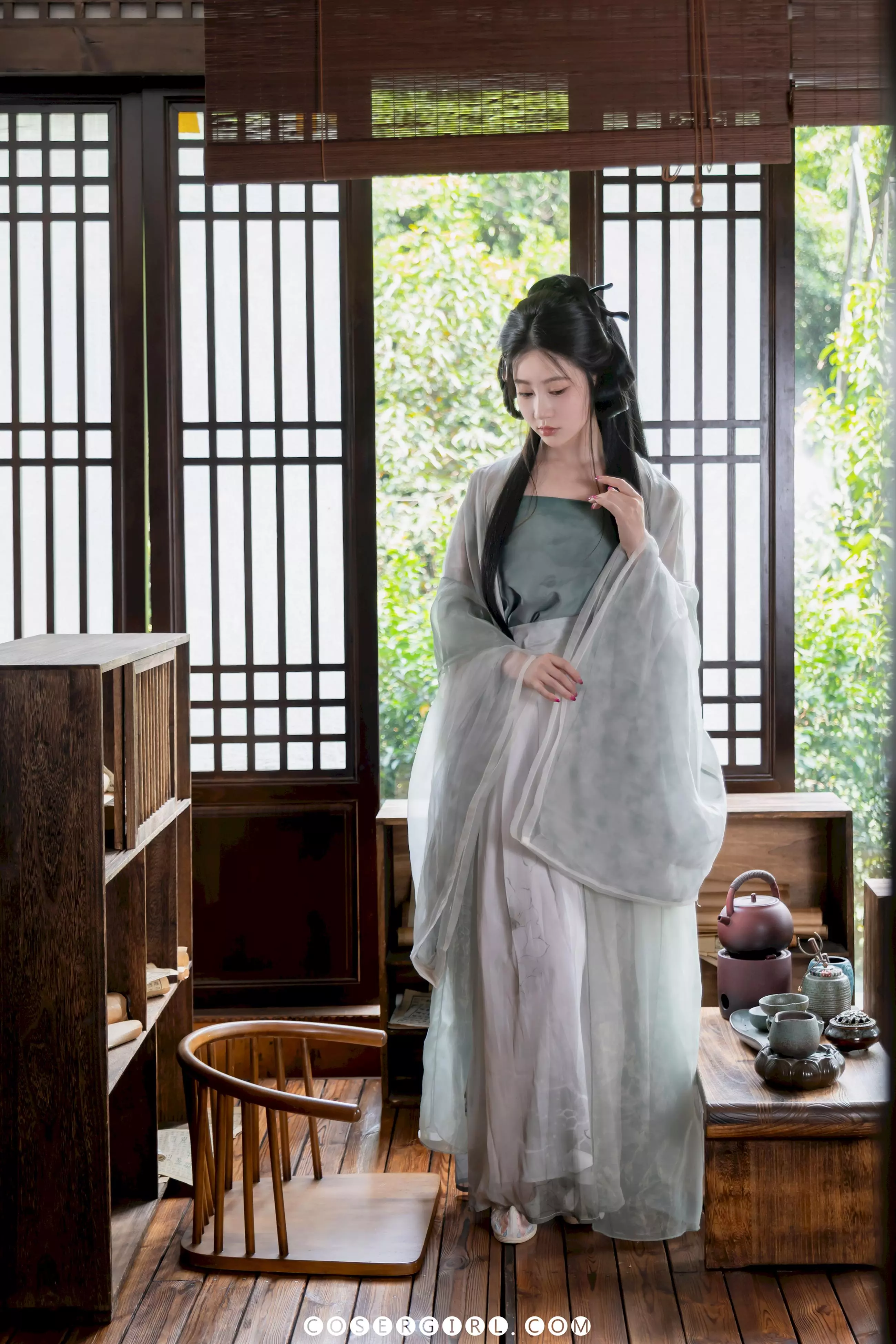 年年这套《浣溪沙》，书卷气美人是谁的理想型？-COSERYYDS